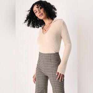 Warming Signs Cream Eyelash Knit Collared Sweater Top in size XS